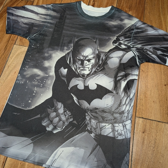 Batman AOP T-shirt (S) - Picture 3 of 7